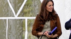 kate middleton stivali pioggia