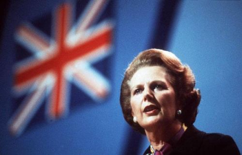 Addio Margaret Thatcher, muore la Lady di Ferro dallo stile british