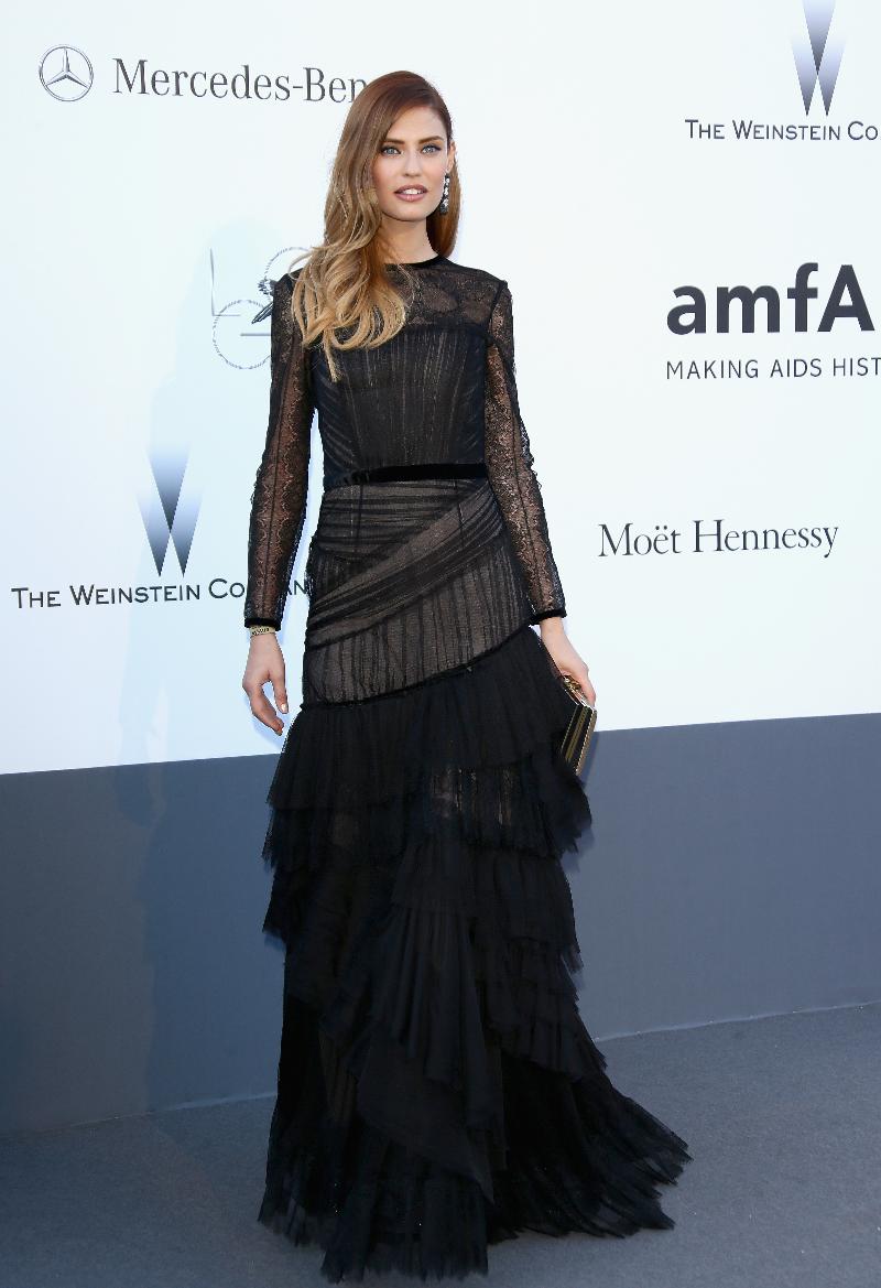 Bianca Balti in look Alberta Ferretti