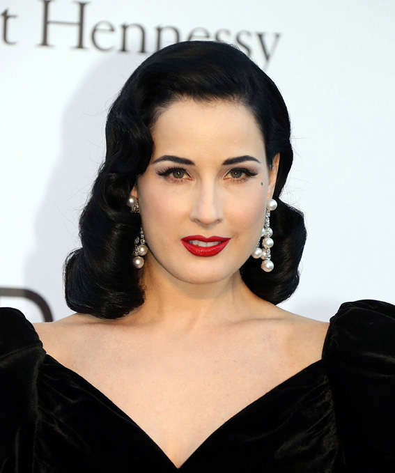 Cannes 2013: Dita Von Teese e Kylie Minogue star del party amFAR sulla Croisette