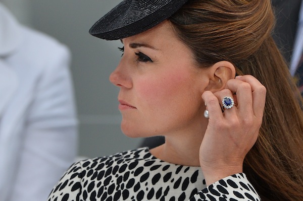 Kate Middleton ispira il look delle donne britanniche