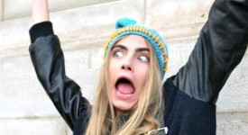 Cara Delevingne fotografie smorfie