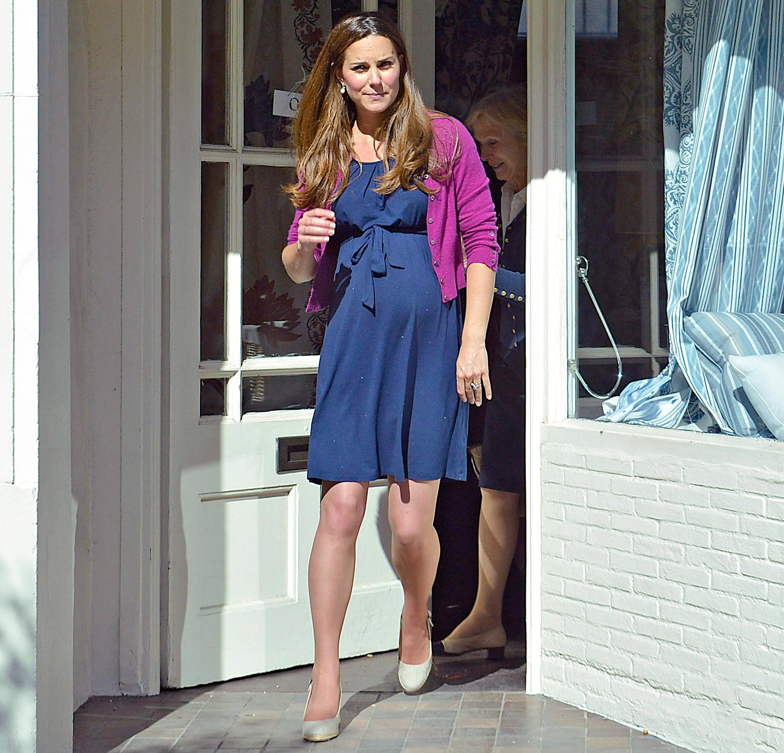 kate-middleton-in abito premaman low cost di Asos