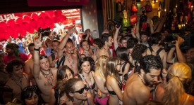 Desigual semi-naked party milano saldi estivi
