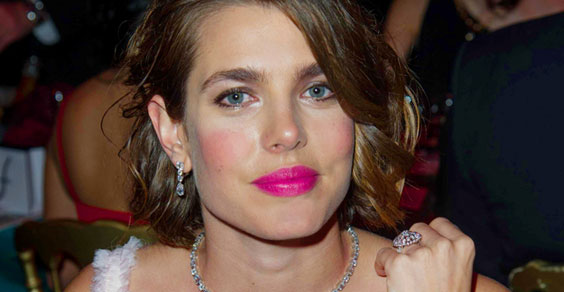 Charlotte-Casiraghi cruciani c capri