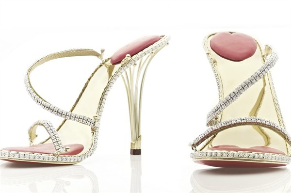 Oro e diamanti per le scarpe più costose del mondo