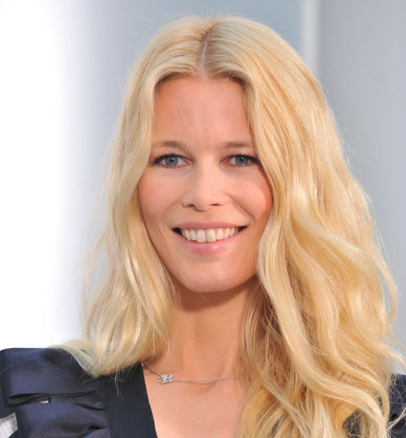 Claudia Schiffer presenta Fashion Hero, il nuovo talent show sul mondo della moda