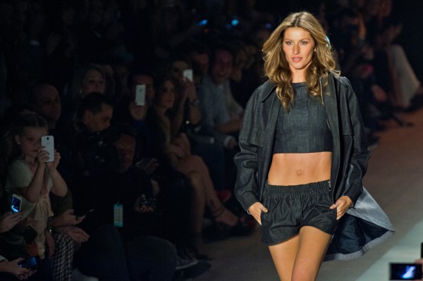 Gisele Bundchen - Settimana della Moda di San Paolo - Colcci Inverno 2014