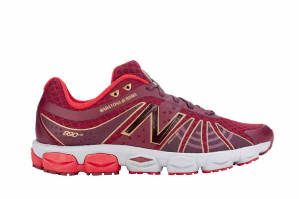 NEW BALANCE presenta la scarpa running dedicata alla Maratona di Roma 