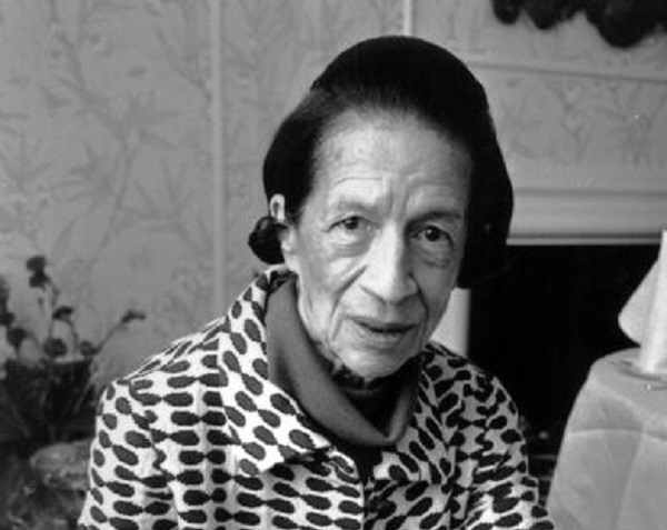 Diana Vreeland, 5 profumi dedicati alla storica direttrice di Vogue USA