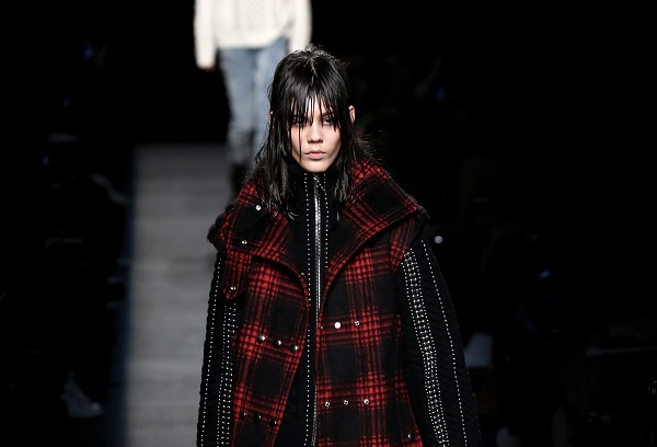 New York Fashion Week a/i 2015-2016, Alexander Wang porta il grunge in passerella