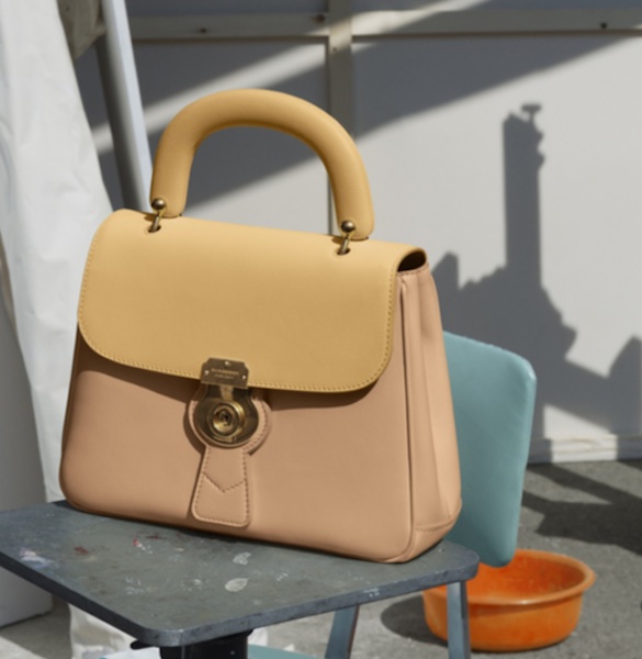 Burberry lancia la borsa DK88